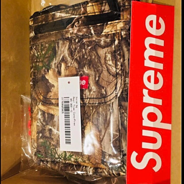 Supreme(シュプリーム)のシュプリーム supreme  ショルダーバッグ  2019FW メンズのバッグ(ショルダーバッグ)の商品写真