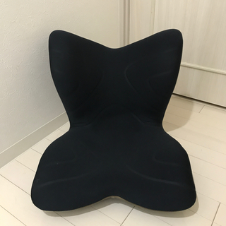 リファ(ReFa)のMTG Style premium スタイルプレミアム(座椅子)