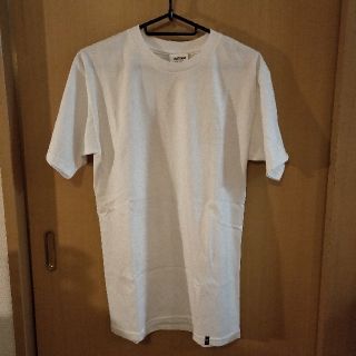 ハフ(HUF)のHuf Tシャツ　新品　ホワイト(Tシャツ/カットソー(半袖/袖なし))