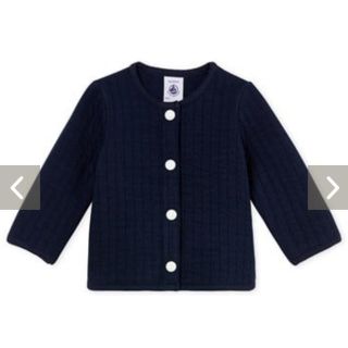 プチバトー(PETIT BATEAU)の【新品未使用】チュビックキルティングカーディガン 18m(カーディガン/ボレロ)