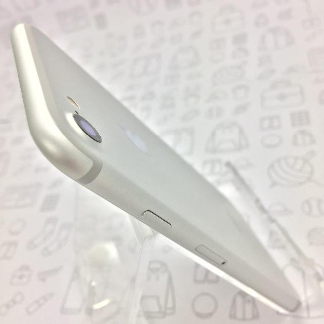 iPhone(アイフォーン)の【ﾗｸﾏ公式】iPhone 7 32GB 353837082480474 スマホ/家電/カメラのスマートフォン/携帯電話(スマートフォン本体)の商品写真