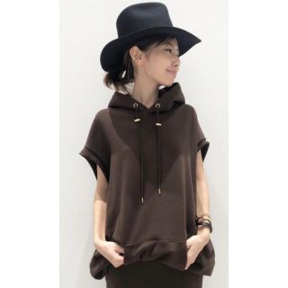 アパルトモンドゥーズィエムクラス(L'Appartement DEUXIEME CLASSE)の新品✨AMERICANA N/S Hooded プルオーバー(パーカー)