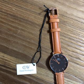 ダニエルウェリントン(Daniel Wellington)のダニエルウェリントン 腕時計　箱付き(腕時計)