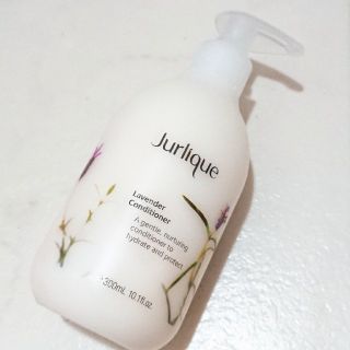 ジュリーク(Jurlique)の★新品未使用★ジュリーク　コンディショナー　ラベンダー　300ml(ボディローション/ミルク)