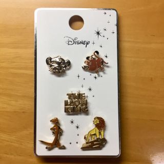 ディズニー(Disney)の②PRIMARK ライオンキング ピンバッジ 5個セット ※1点のみ(バッジ/ピンバッジ)