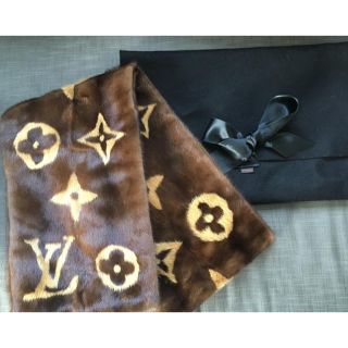 ルイヴィトン(LOUIS VUITTON)のLouis Vuitton ミンク ビッグモノグラム ストール ヴィトン (ストール/パシュミナ)