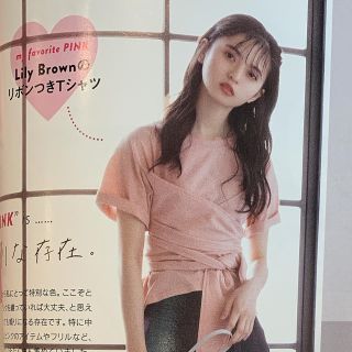 リリーブラウン(Lily Brown)のリボン付きTシャツ(Tシャツ(半袖/袖なし))