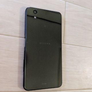 アローズ(arrows)のスマホ　arrows F-04K(スマートフォン本体)