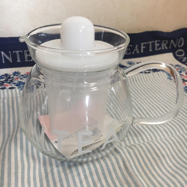 【新品未使用品】アフタヌーンティー♡耐熱ガラスポット 茶こし付き 400ml | フリマアプリ ラクマ