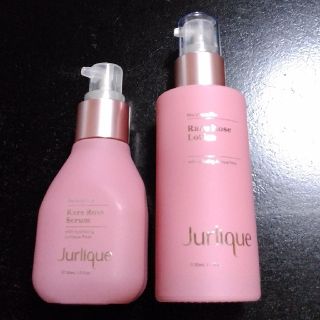 ジュリーク(Jurlique)のピーチ姫様専用　ローズセラム（美容液）
ローズエマルジョン（保湿乳液）
(美容液)