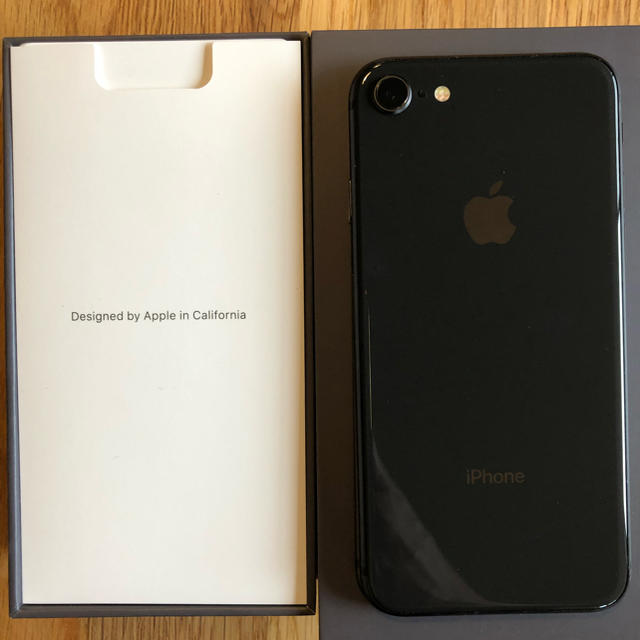 スマートフォン/携帯電話iPhone8 本体 スペースグレー 64G SIMフリー ほぼ新品