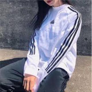 マウジー(moussy)のmoussy×adidas コラボ サイドラインロゴカットソー(Tシャツ(長袖/七分))