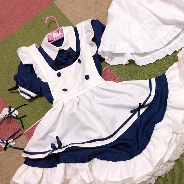 BODYLINE(ボディライン)のメイド服 パニエ2個付♡ エンタメ/ホビーの同人誌(コスプレ)の商品写真