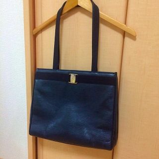 フェラガモ(Ferragamo)のフェラガモ ♡ トートバッグ(トートバッグ)