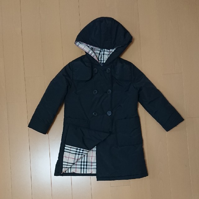 BURBERRY(バーバリー)のblank様専用💕バーバリー ナイロンコート 110 キッズ/ベビー/マタニティのキッズ服男の子用(90cm~)(コート)の商品写真