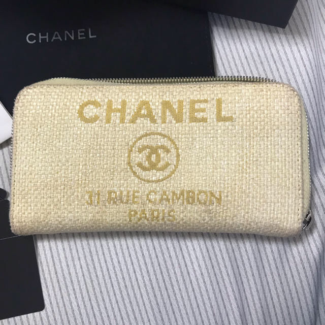 CHANEL(シャネル)のCHANEL  ラウンドファスナー 長財布 ナイロンキャンバス A80056 レディースのファッション小物(財布)の商品写真