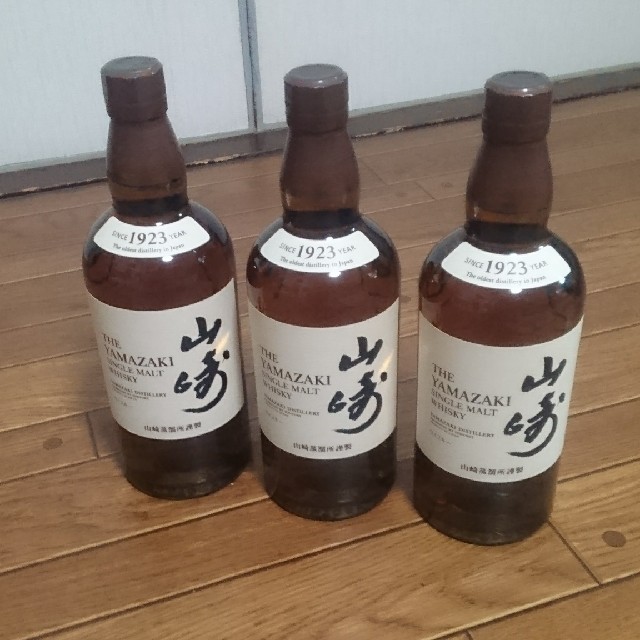 山崎 NV 700ml ３本