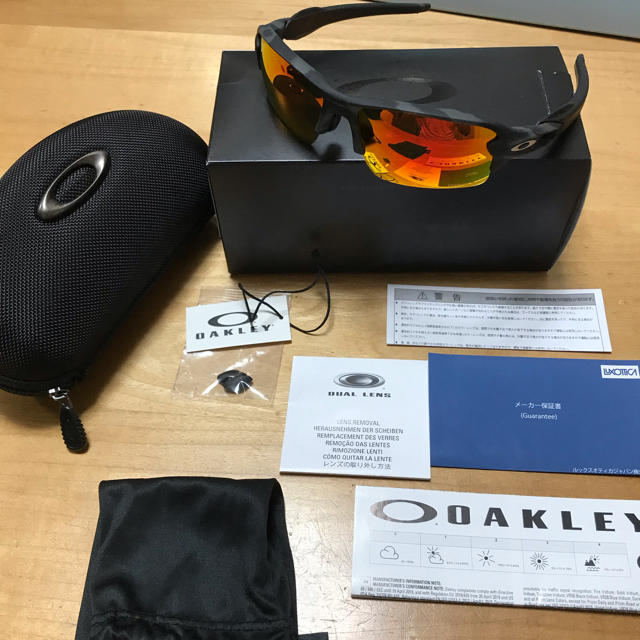 Oakley(オークリー)のオークリーフラック2.0 メンズのファッション小物(サングラス/メガネ)の商品写真