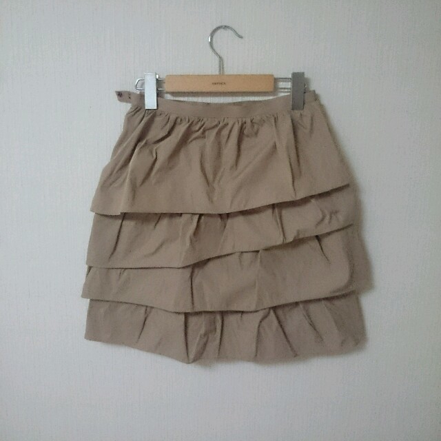 La TOTALITE(ラトータリテ)のTOTARITE形状記憶素材スカート36 レディースのスカート(ミニスカート)の商品写真