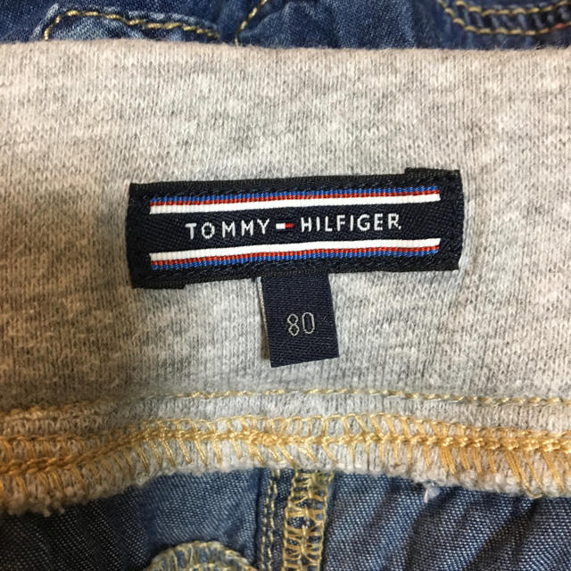 TOMMY HILFIGER(トミーヒルフィガー)のTOMMY HILFIGER デニムパンツ キッズ/ベビー/マタニティのベビー服(~85cm)(パンツ)の商品写真