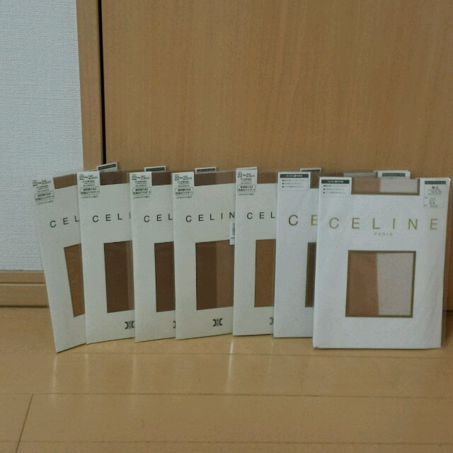 celine(セリーヌ)のCELINE　ストッキング7枚セット レディースのレッグウェア(タイツ/ストッキング)の商品写真