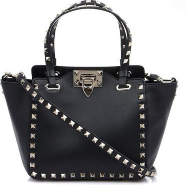 VALENTINO ROCKSTUD BAG 黒レディース