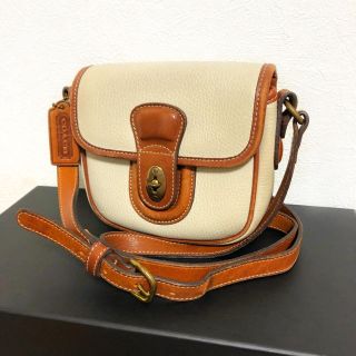 コーチ(COACH)の【廃盤】オールドコーチ レディース ショルダーバッグ レディース 白(ショルダーバッグ)