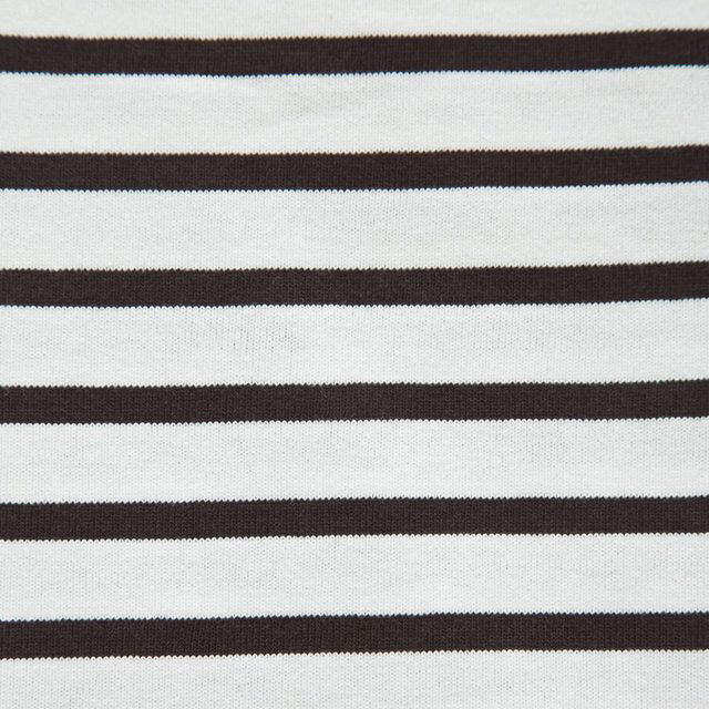 GU(ジーユー)のジーユー ボーダーボートネックTシャツ オフホワイト L レディースのトップス(Tシャツ(長袖/七分))の商品写真
