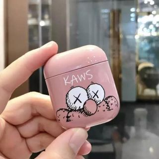 セサミストリート(SESAME STREET)のセサミストリート KAWS AirPodsケース(モバイルケース/カバー)