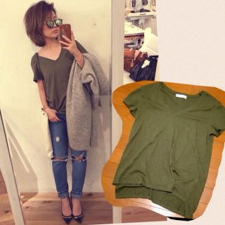 ザラ(ZARA)のZARA Ｖネックtee(Tシャツ(半袖/袖なし))