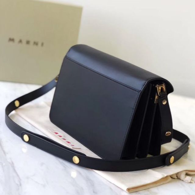 Marni - マルニ トランクバッグ ショルダーバッグの通販 by ☆HARUKA86☆'s shop｜マルニならラクマ