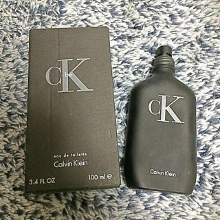 シーケーカルバンクライン(ck Calvin Klein)のカルバンクライン ビー 香水(ユニセックス)