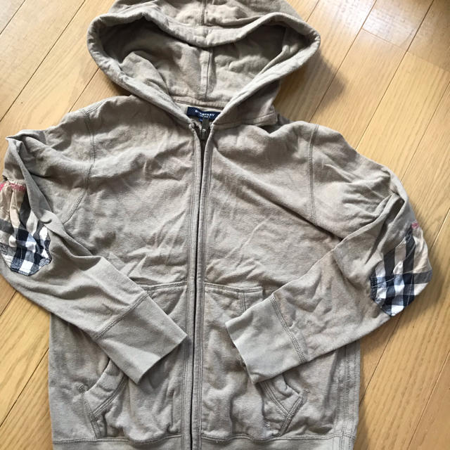 BURBERRY(バーバリー)のバーバリー  140  即購入可！お値下げ！ キッズ/ベビー/マタニティのキッズ服男の子用(90cm~)(ジャケット/上着)の商品写真