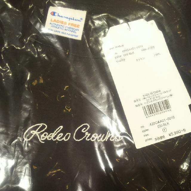 RODEO CROWNS WIDE BOWL(ロデオクラウンズワイドボウル)のブラック VELL/Fママさま売約済み レディースのトップス(Tシャツ(長袖/七分))の商品写真