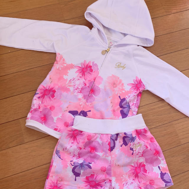 Rady(レディー)のちびradyセットアップ110 キッズ/ベビー/マタニティのキッズ服女の子用(90cm~)(その他)の商品写真