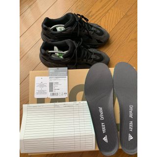 アディダス(adidas)のADIDAS YEEZY BOOST 700 V2 VANTA(スニーカー)