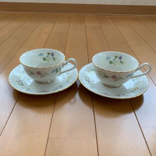 ノリタケ(Noritake)のノリタケ　コンテンポラリー花柄カップ＆ソーサー　2客セット(グラス/カップ)