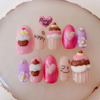 Rady カップケーキ レギュラーオーバル 3d ネイルチップの通販 By Rady Nail Shop ラクマ