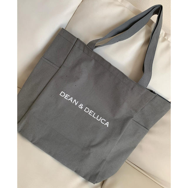 DEAN & DELUCA(ディーンアンドデルーカ)のDEAN＆ DELUCA 特大デリバック レディースのバッグ(ショルダーバッグ)の商品写真