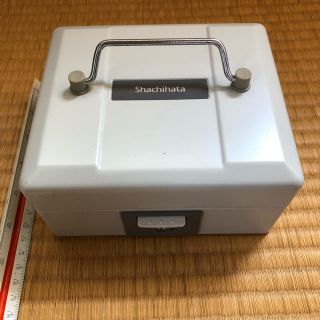 シャチハタ(Shachihata)のシャチハタ 印鑑 スタンプ ケース 簡易金庫(はんこ)