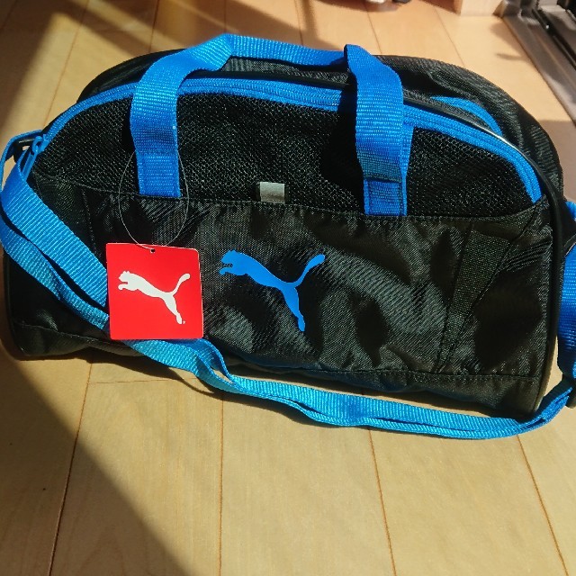 PUMA(プーマ)のmmm様専用 PUMA プールバッグ 新品 プーマ ボストン ショルダー  スポーツ/アウトドアのスポーツ/アウトドア その他(マリン/スイミング)の商品写真