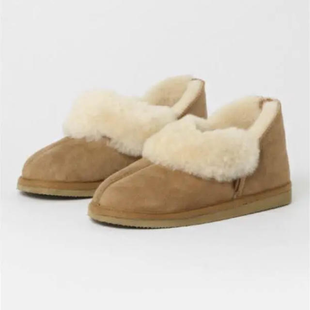 UGG(アグ)のシェパード ムートン ショートブーツ スリッポン シープスキン  最終価格 レディースの靴/シューズ(ブーツ)の商品写真