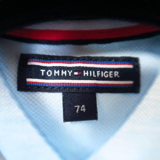 TOMMY HILFIGER(トミーヒルフィガー)のTOMMY HILFIGER ロンパース サイズ74 キッズ/ベビー/マタニティのベビー服(~85cm)(ロンパース)の商品写真
