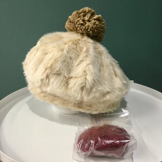 カシラ(CA4LA)の新品タグ付き DIGNITY ファーベレー帽(ハンチング/ベレー帽)