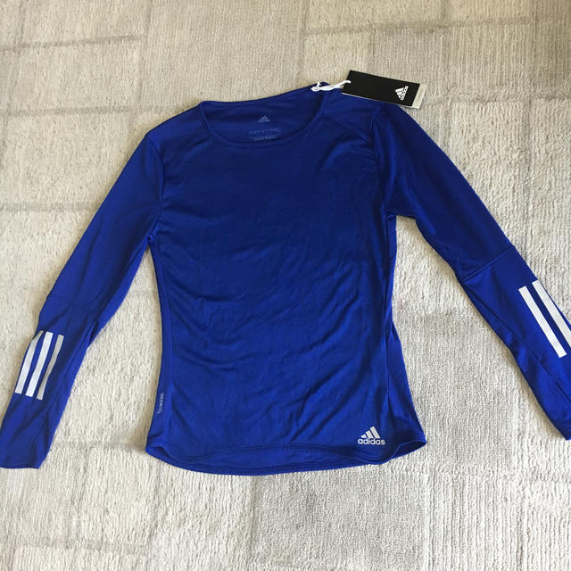 adidas(アディダス)の【値下げました】★新品★  長袖 ランニングウェア スポーツ/アウトドアのランニング(ウェア)の商品写真