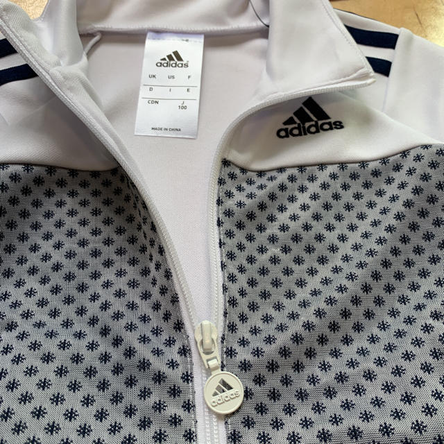 こどもビームス(コドモビームス)のadidasキッズジャージ100 キッズ/ベビー/マタニティのキッズ服男の子用(90cm~)(ジャケット/上着)の商品写真