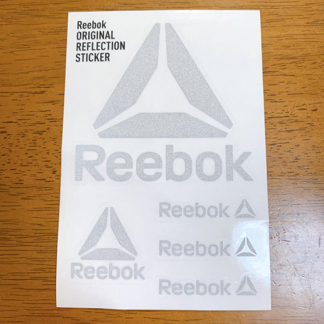 Reebok(リーボック)のリーボック ステッカー Reebok インテリア/住まい/日用品の文房具(シール)の商品写真