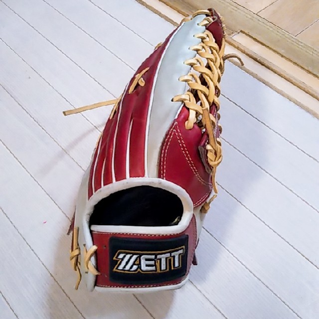 ZETT(ゼット)の赤星グローブZETT スポーツ/アウトドアの野球(グローブ)の商品写真