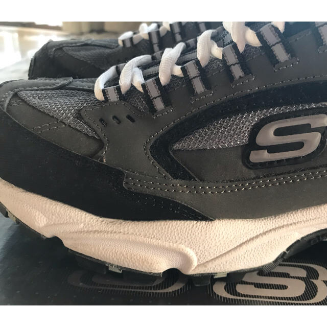 SKECHERS(スケッチャーズ)のskechers スニーカー  メンズの靴/シューズ(スニーカー)の商品写真