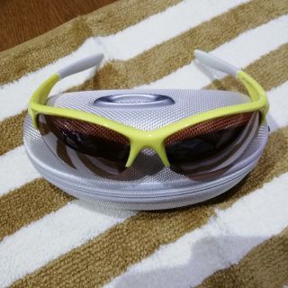 オークリー(Oakley)のoakley  サングラス　コミット(その他)